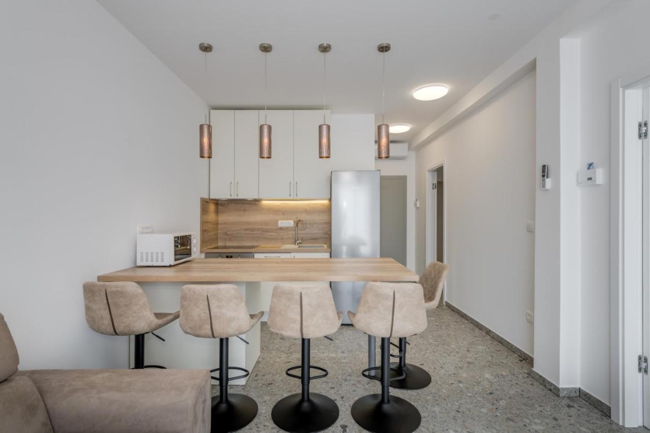 Deluxe Seaview Villa Kennedy III ミミツェ エクステリア 写真