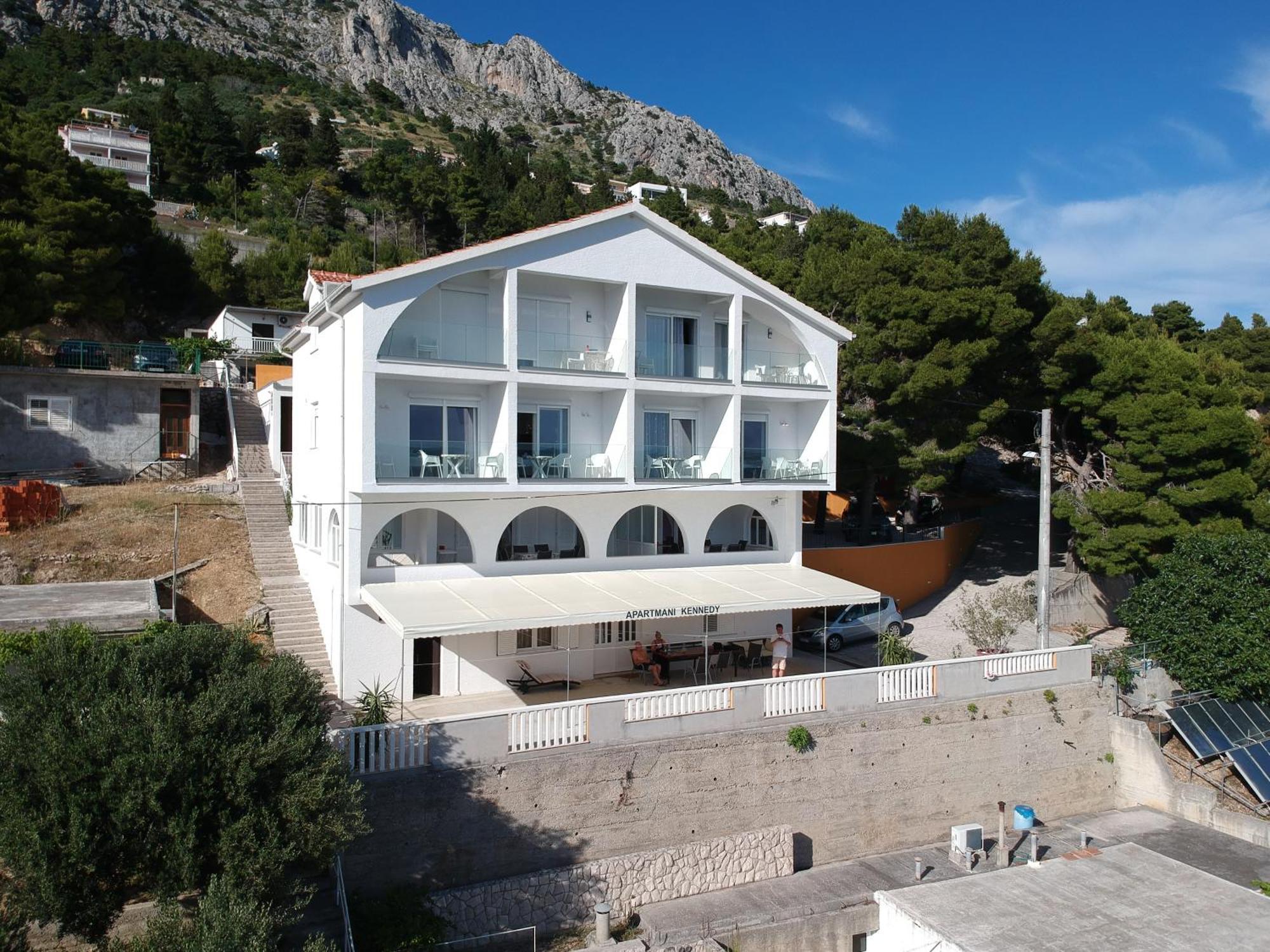 Deluxe Seaview Villa Kennedy III ミミツェ エクステリア 写真