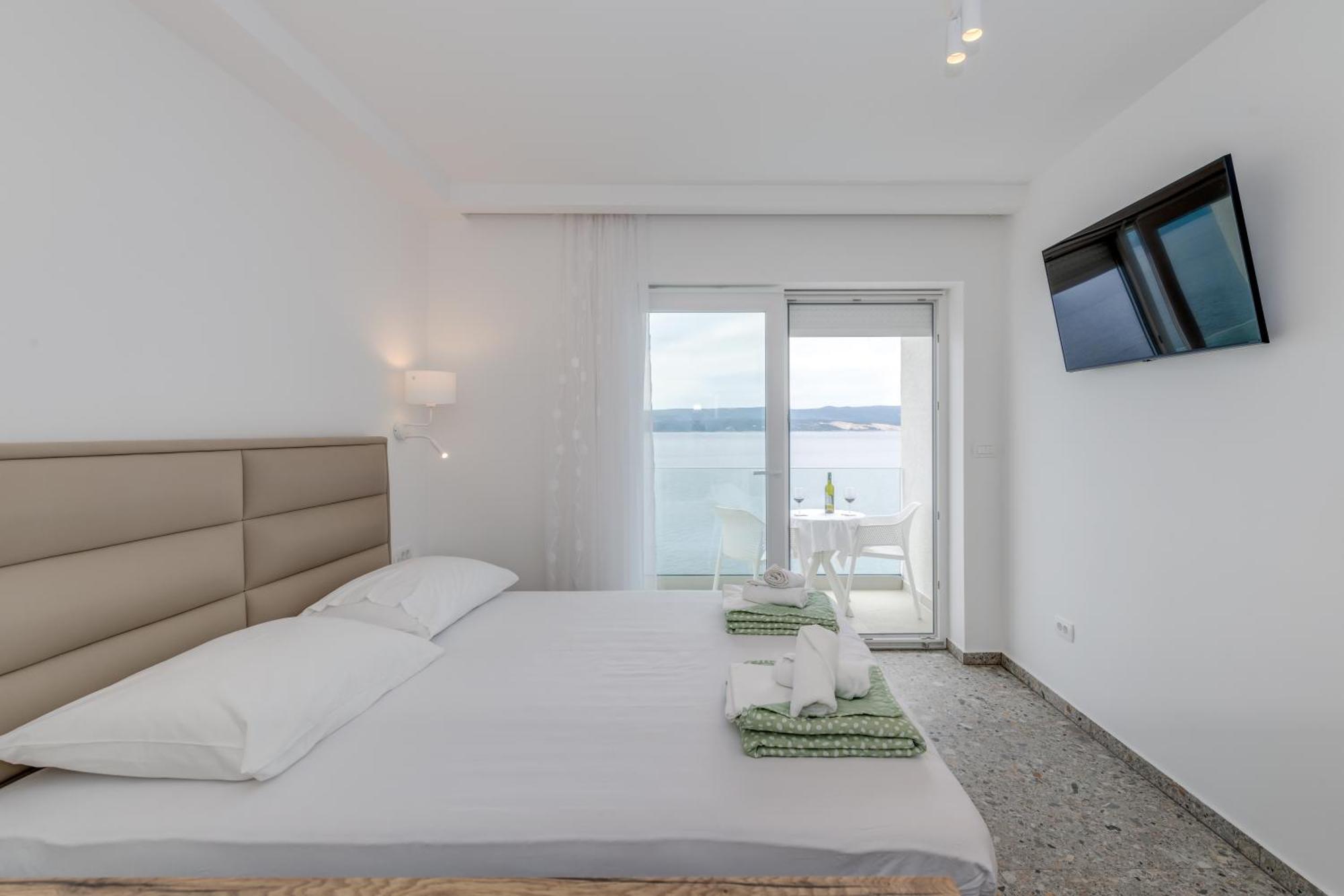 Deluxe Seaview Villa Kennedy III ミミツェ エクステリア 写真